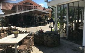 Kärrstegens Gård